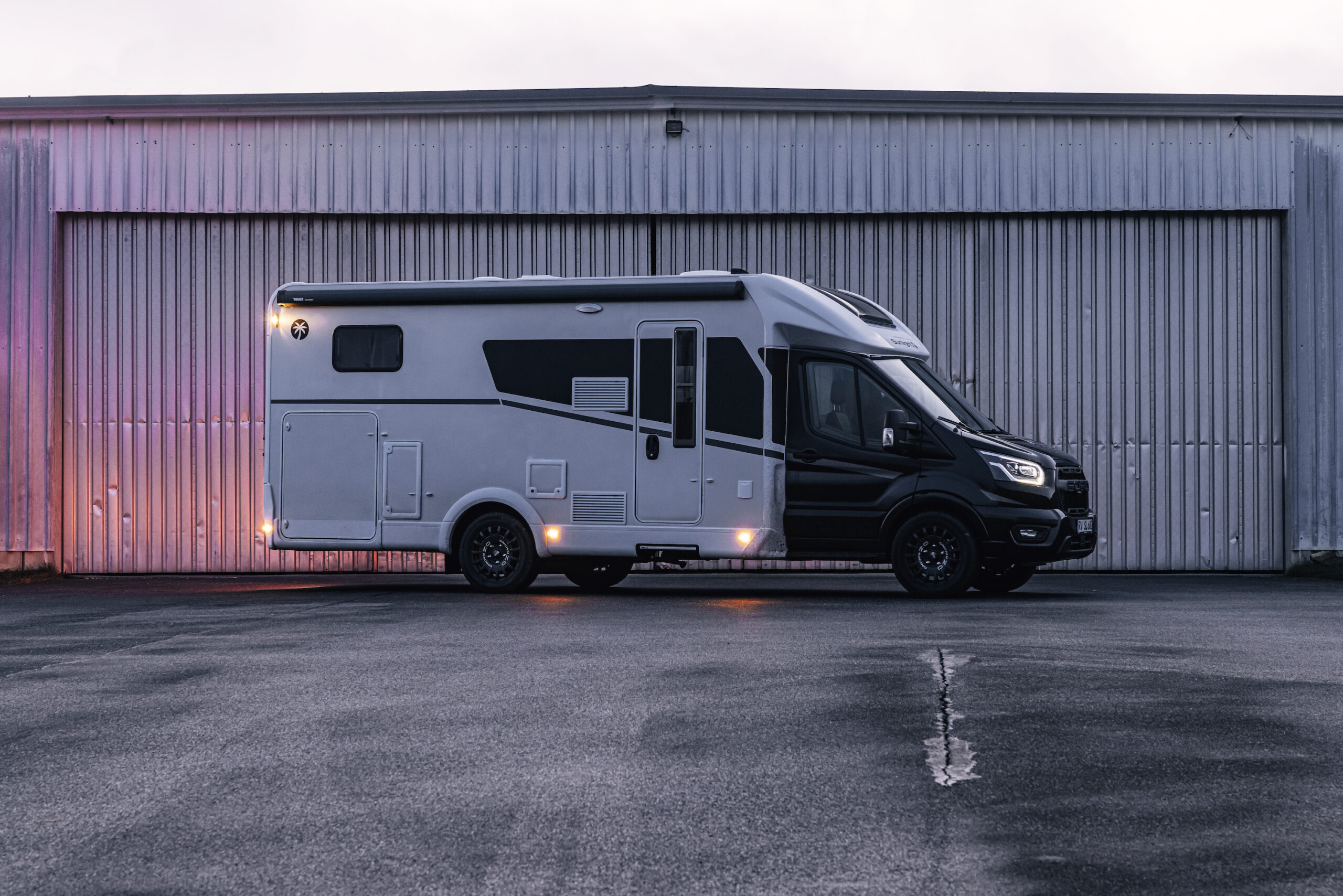 SUNLIGHT-T680-2024-2447